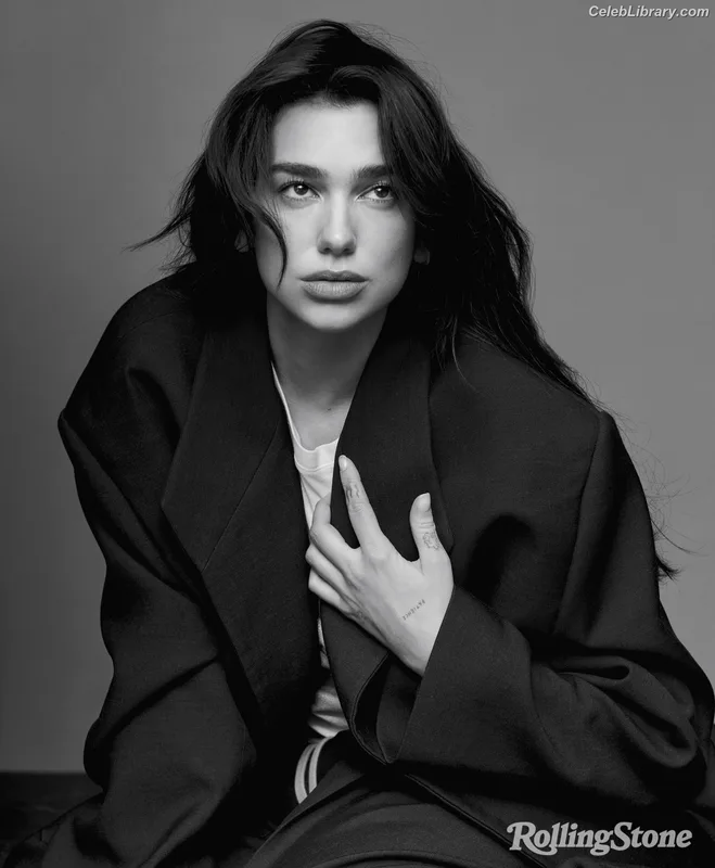 Dua Lipa photo 21 of 7804