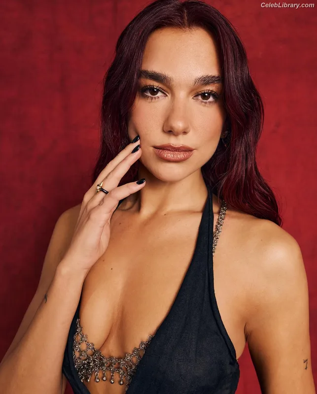 Dua Lipa photo 22 of 7804