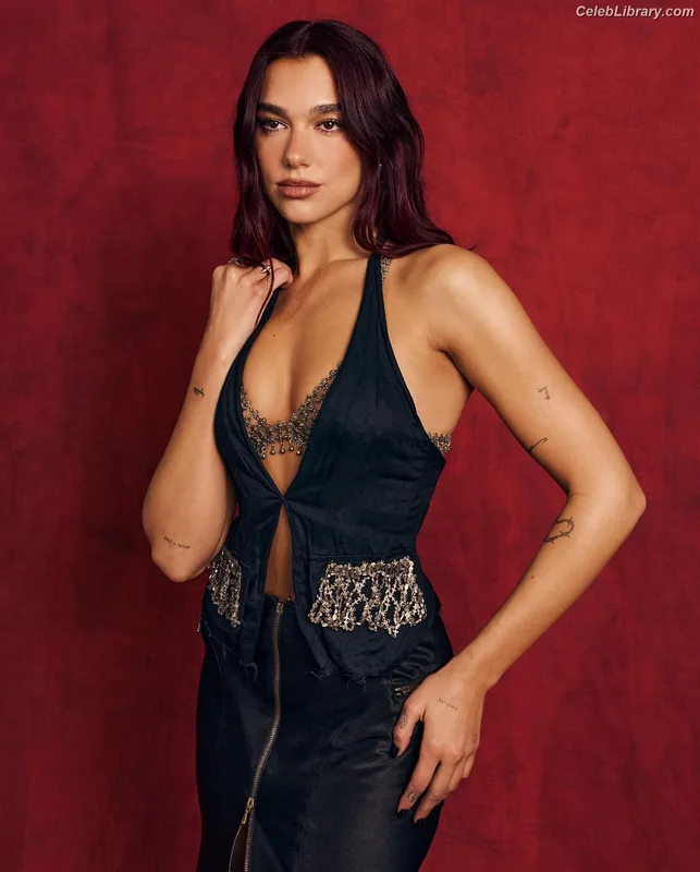 Dua Lipa photo 23 of 7804