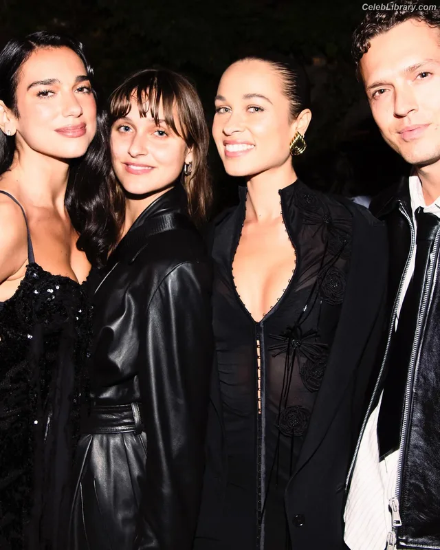 Dua Lipa photo 9 of 7804