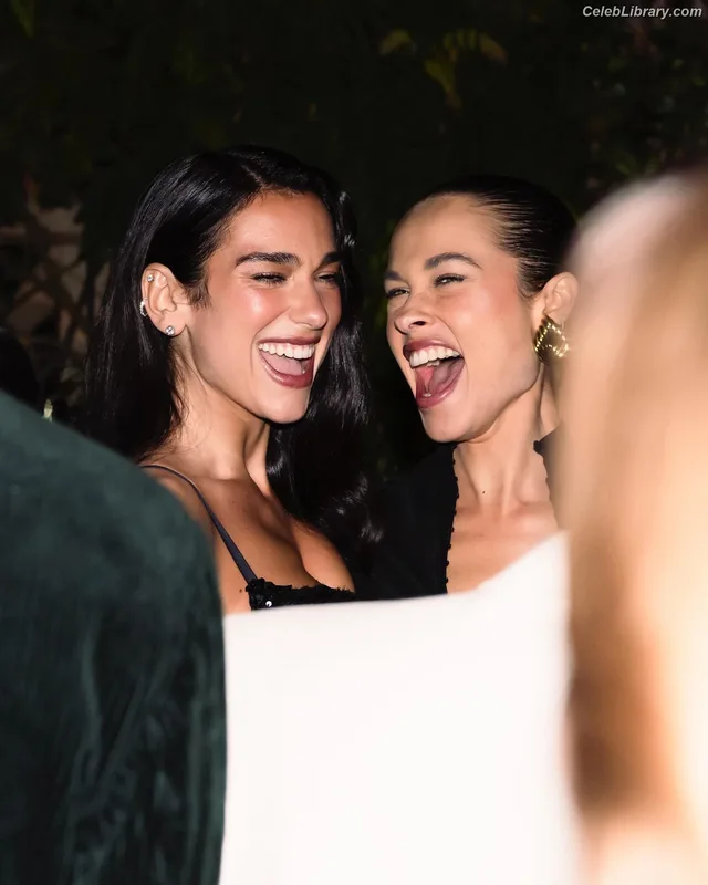 Dua Lipa photo 18 of 7804