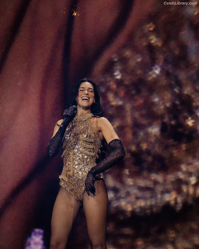 Dua Lipa photo 23 of 7804