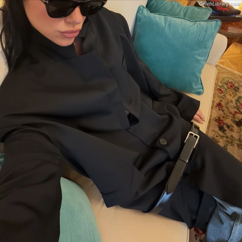 Dua Lipa photo 5 of 7804