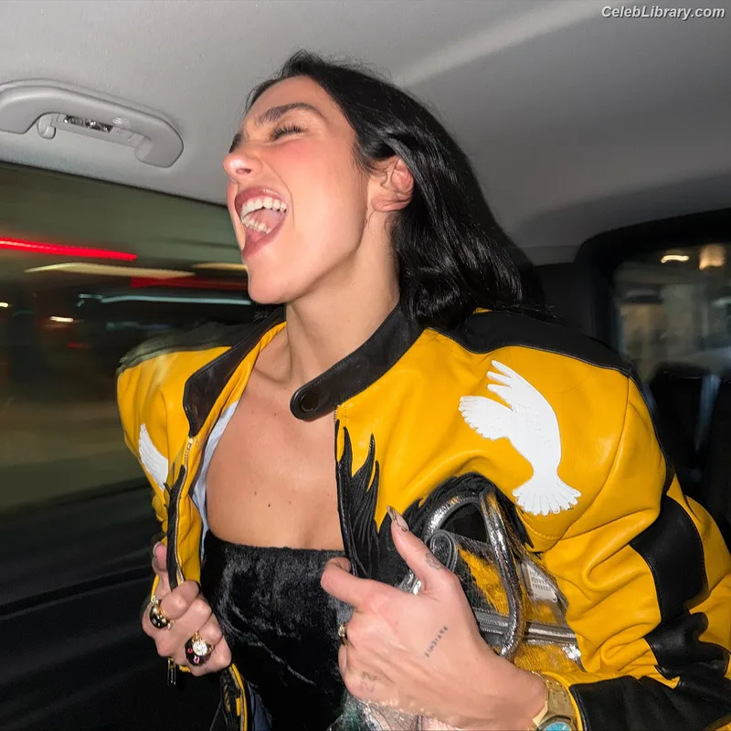 Dua Lipa photo 6 of 7804