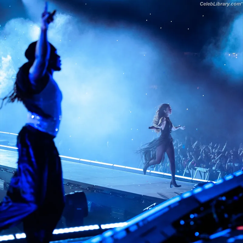 Dua Lipa photo 24 of 7804