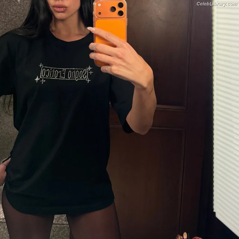 Dua Lipa photo 7 of 7804