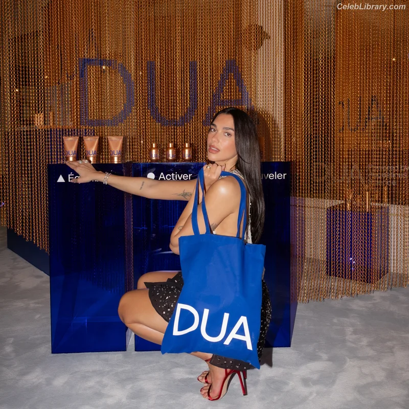 Dua Lipa photo 20 of 7804