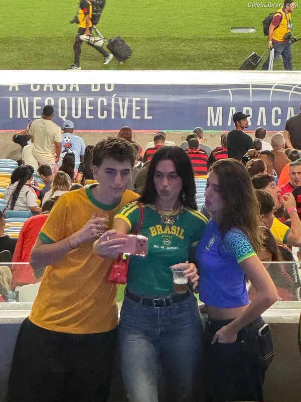 Dua Lipa photo 18 of 7804