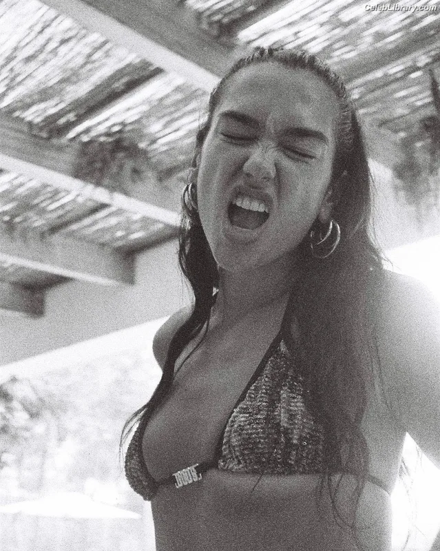 Dua Lipa photo 21 of 7804