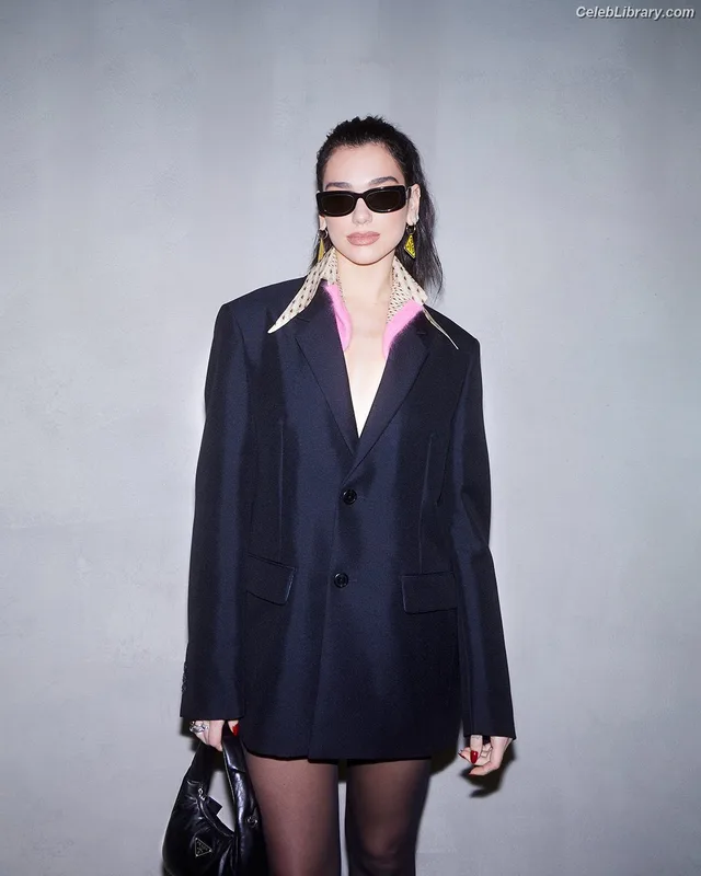 Dua Lipa photo 6 of 7804