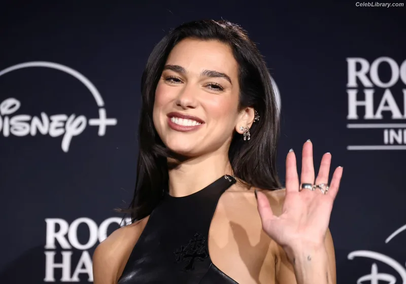 Dua Lipa photo 9 of 7804