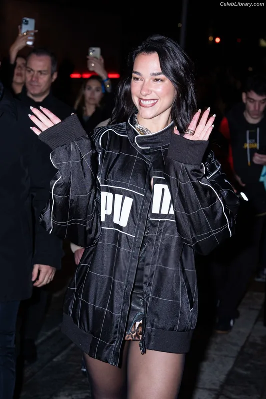 Dua Lipa photo 23 of 7804