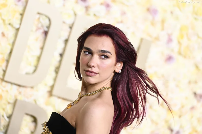 Dua Lipa photo 20 of 7804