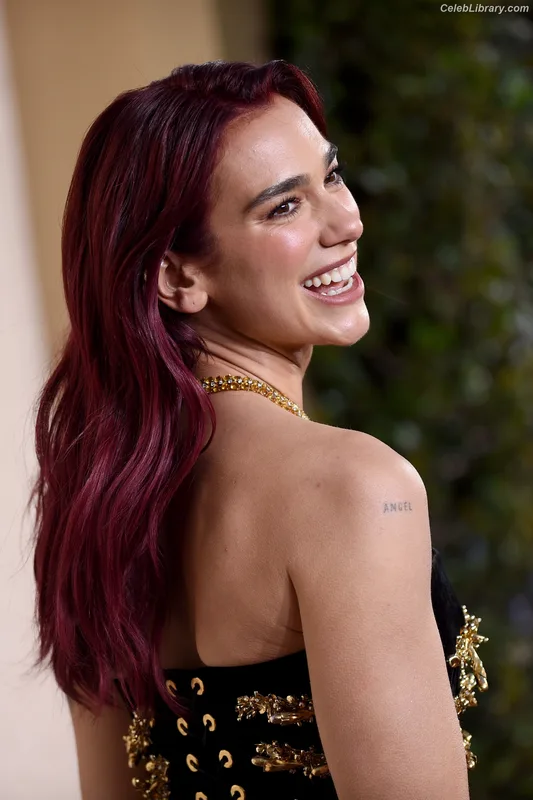 Dua Lipa photo 23 of 7804