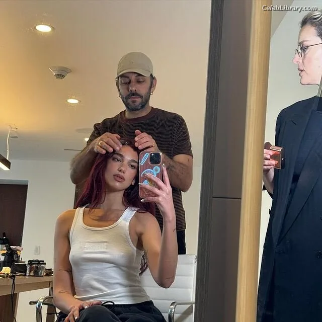 Dua Lipa photo 24 of 7804