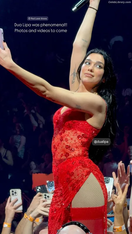 Dua Lipa photo 5 of 7804