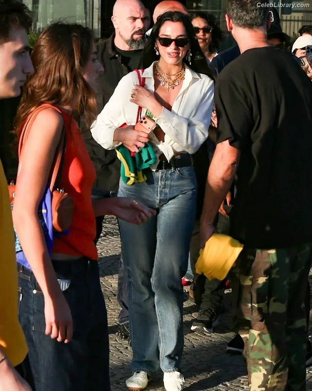 Dua Lipa photo 20 of 7804