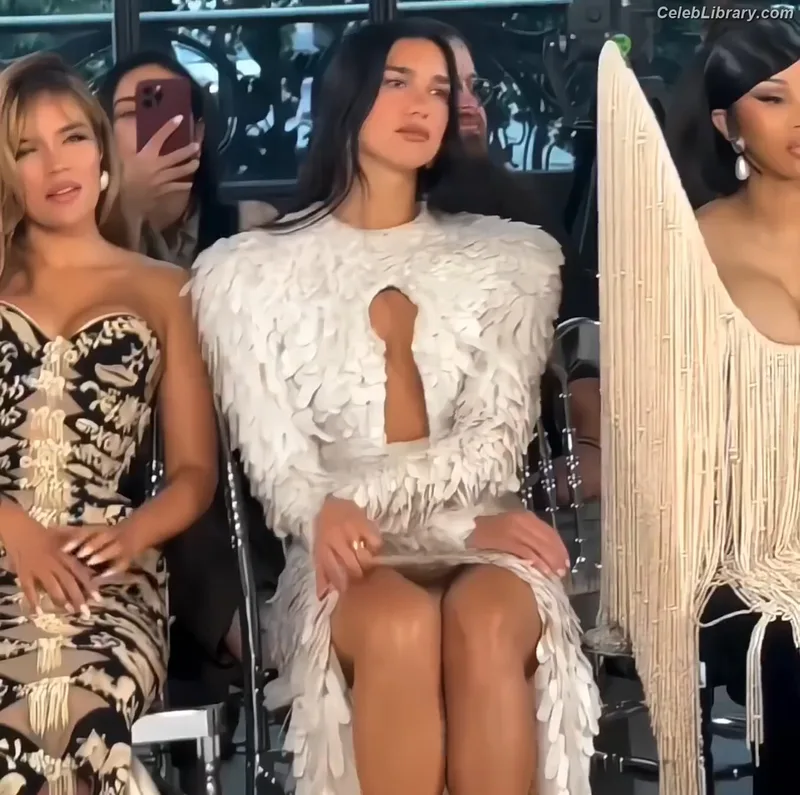 Dua Lipa photo 4 of 7804