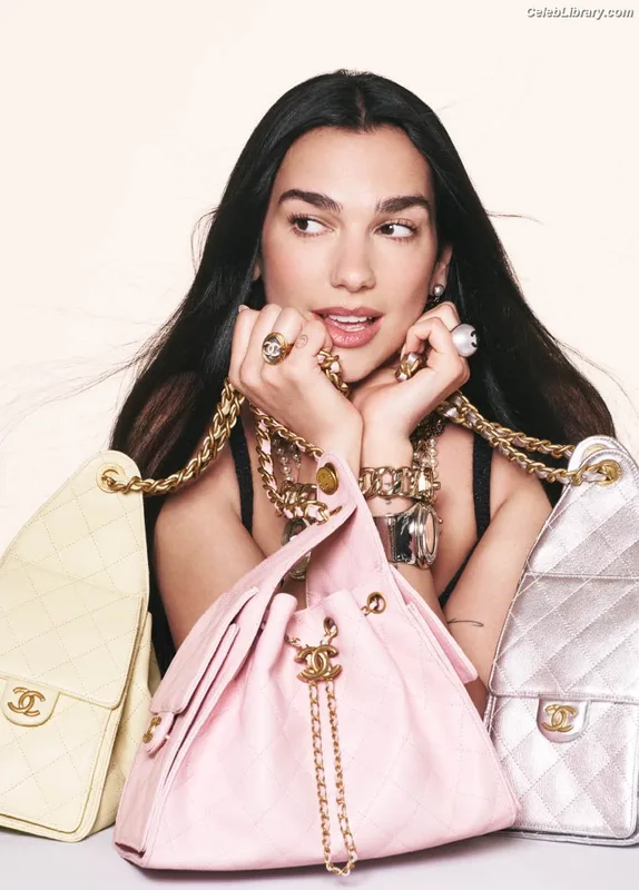 Dua Lipa photo 9 of 7804