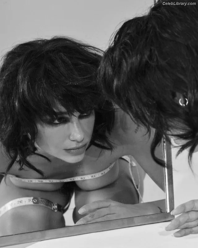 Dua Lipa photo 22 of 7804