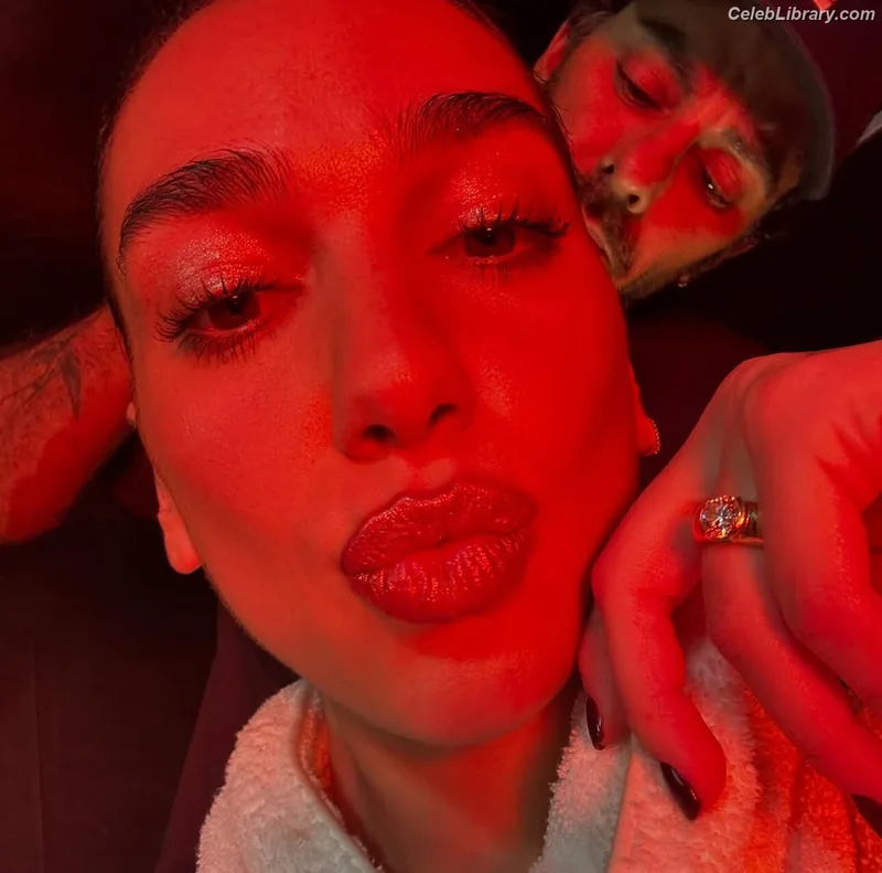 Dua Lipa photo 6 of 7804