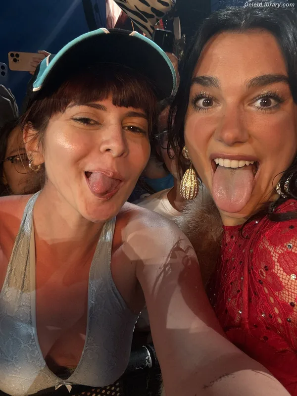 Dua Lipa photo 5 of 7804