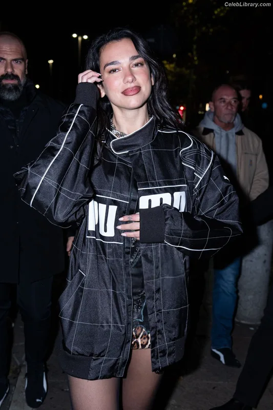 Dua Lipa photo 18 of 7804
