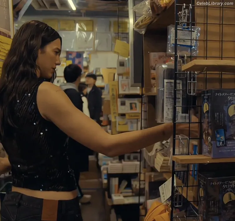 Dua Lipa photo 9 of 7804