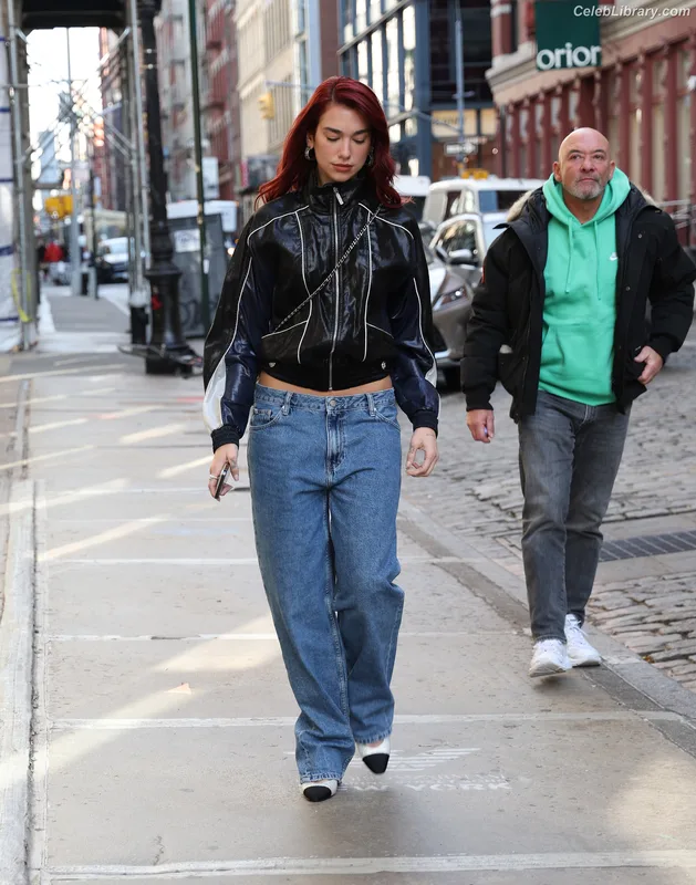 Dua Lipa photo 20 of 7804