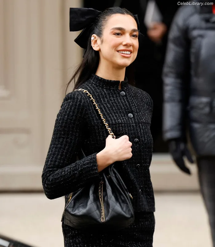 Dua Lipa photo 5 of 7804