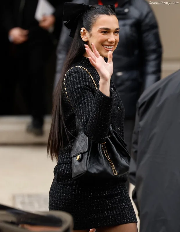Dua Lipa photo 6 of 7804