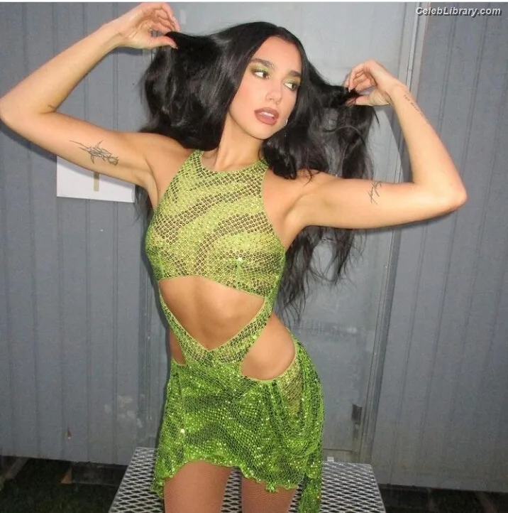 Dua Lipa photo 21 of 7804