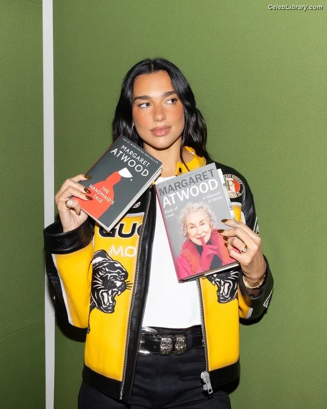 Dua Lipa photo 24 of 7804