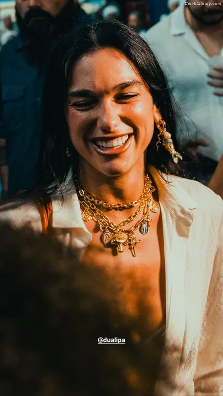 Dua Lipa photo 23 of 7804