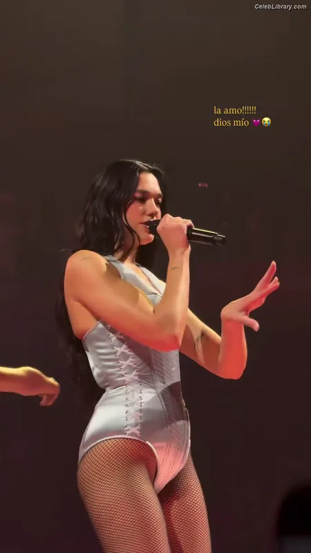 Dua Lipa photo 22 of 7804