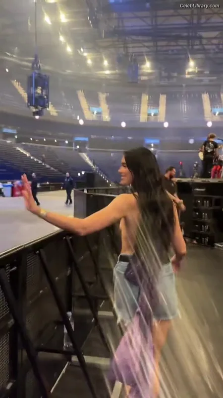 Dua Lipa photo 22 of 7804