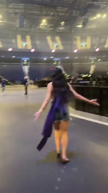 Dua Lipa photo 23 of 7804