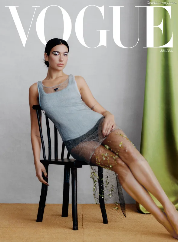 Dua Lipa photo 4 of 7804