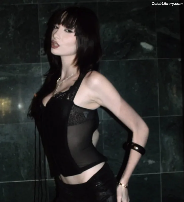 Echo Numan photo 20 of 45