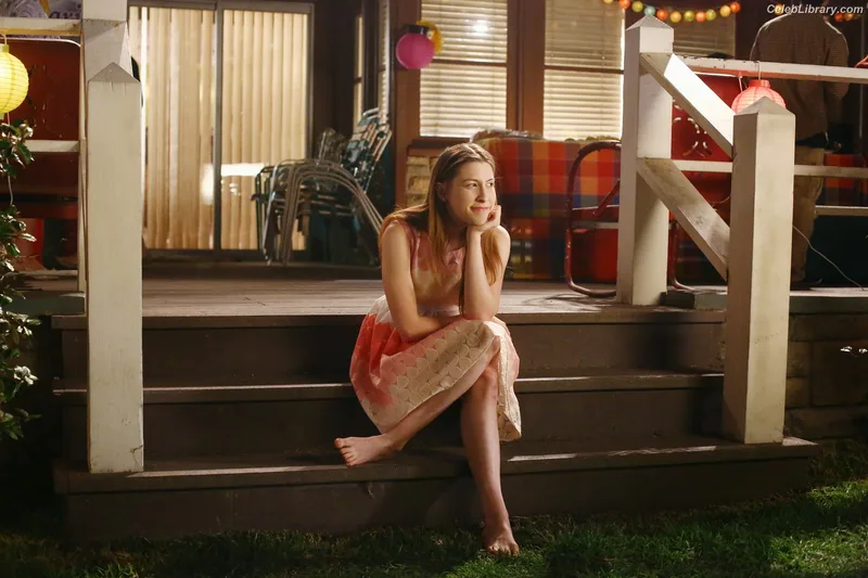 Eden Sher photo 6 of 43
