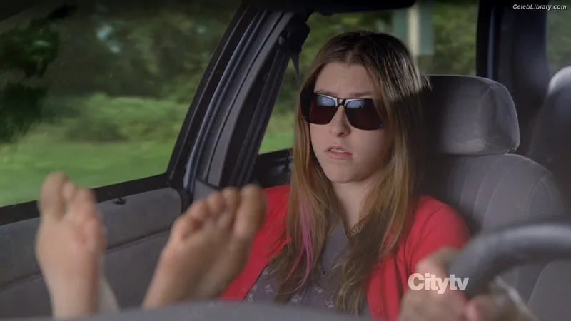 Eden Sher photo 15 of 43