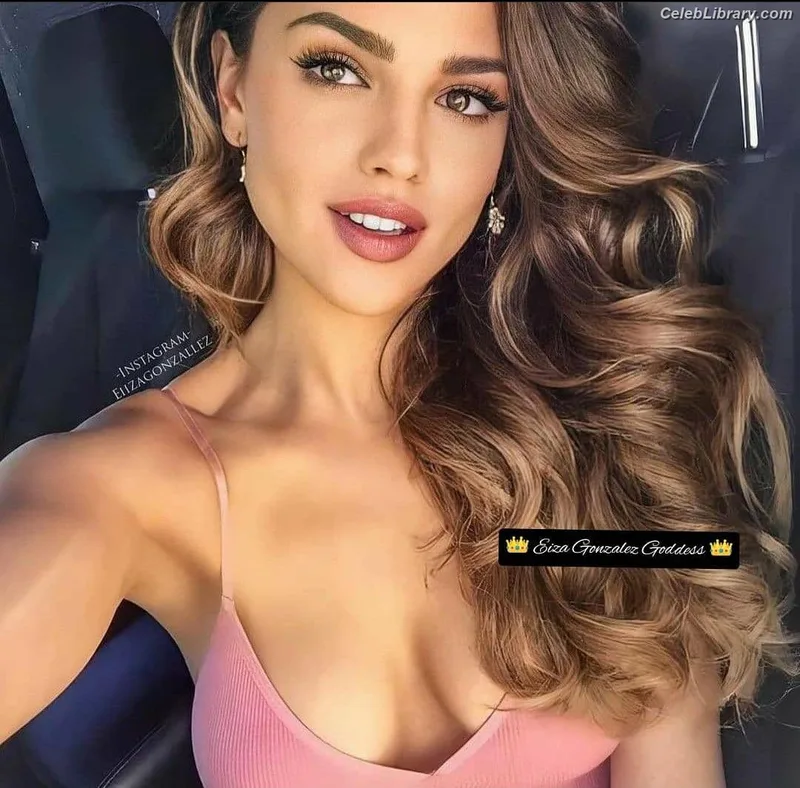 Eiza Gonzalez photo 14 of 1935