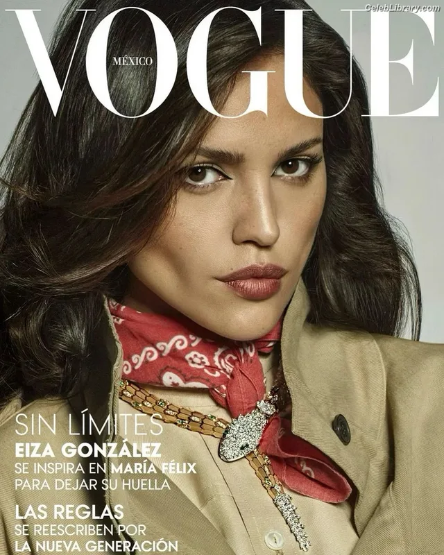 Eiza Gonzalez photo 6 of 1935