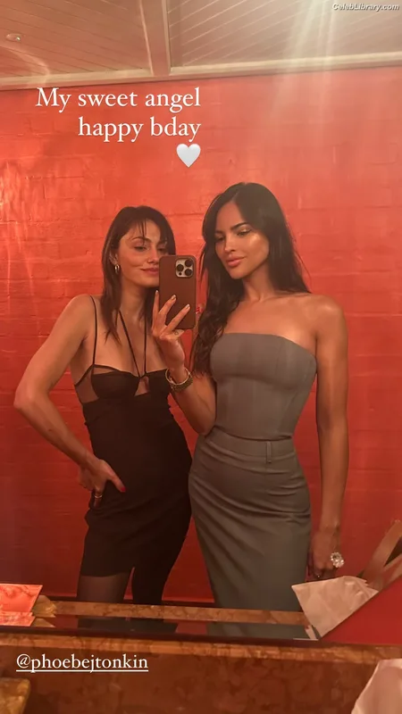 Eiza Gonzalez photo 12 of 1935