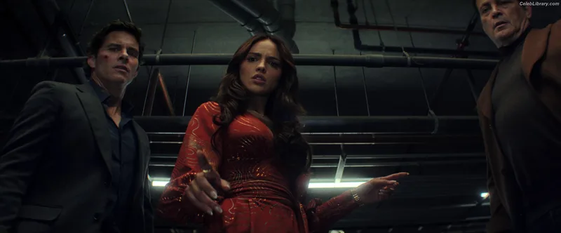Eiza Gonzalez photo 22 of 1935