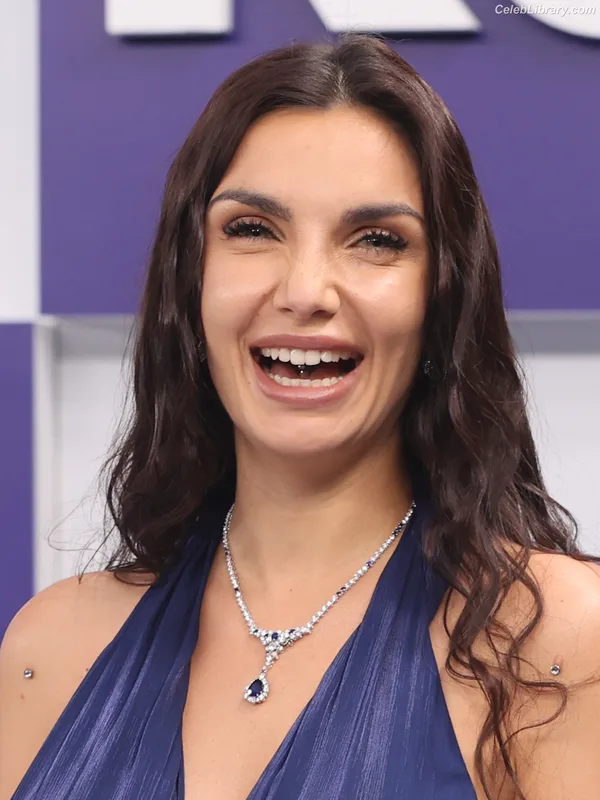 Elettra Lamborghini photo 8 of 75