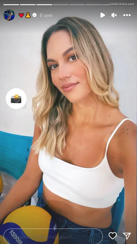Elina Rodríguez photo 2 of 84