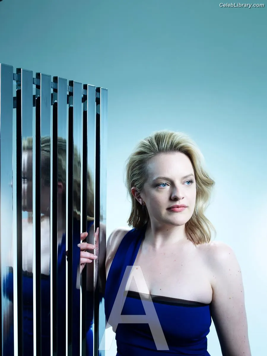 Elisabeth Moss photo 7 of 187