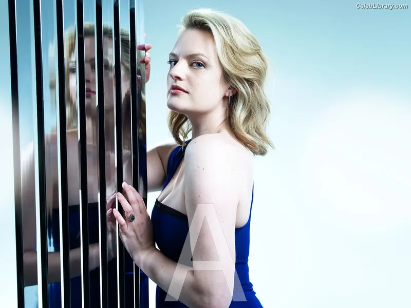 Elisabeth Moss photo 2 of 187