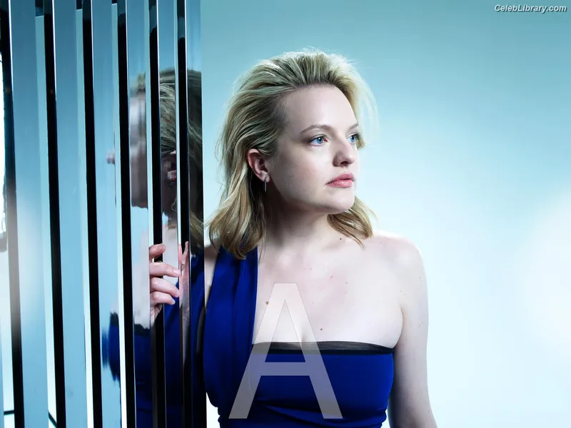 Elisabeth Moss photo 6 of 187